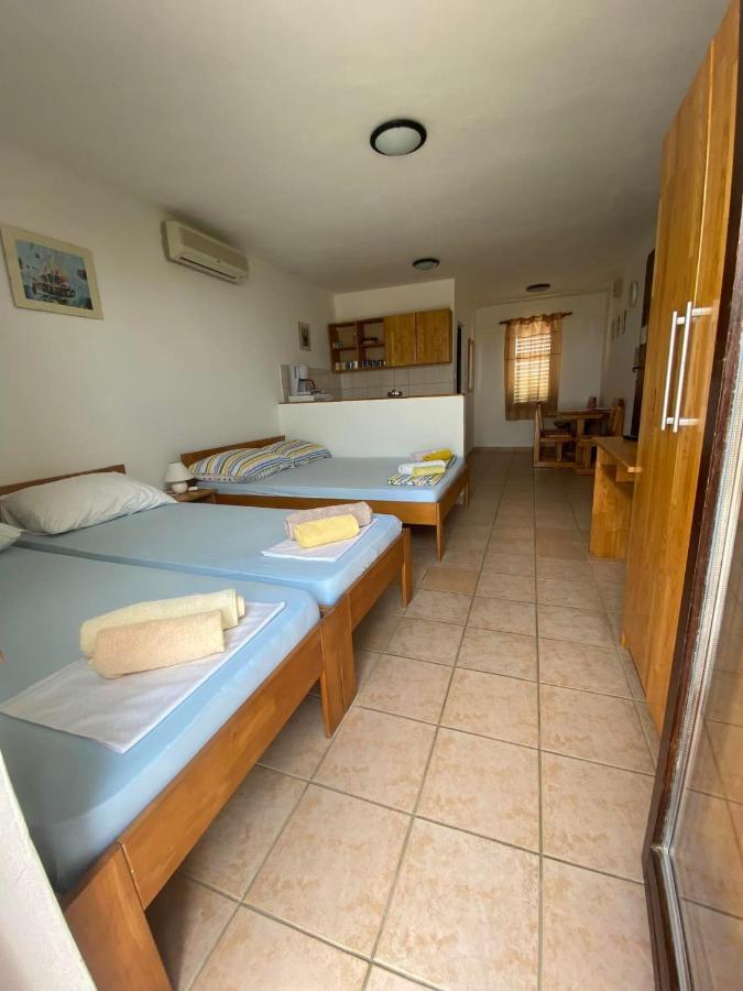 Apartmani Sunset Lopar Exterior foto