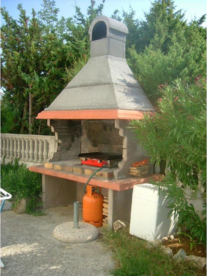 Apartmani Sunset Lopar Exterior foto